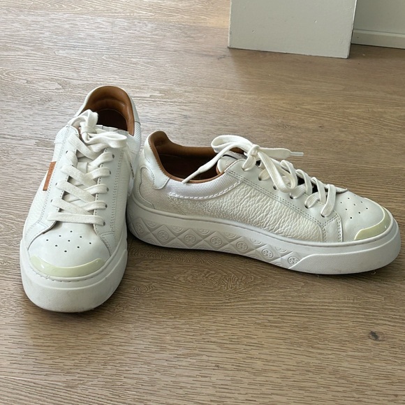 Tory Burch Cream-White Leather Low-Top Sneakers - Picture 3 of 6